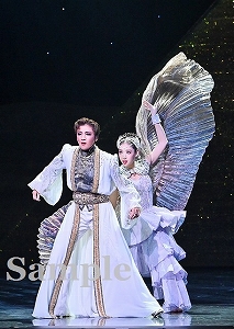 鳳月・天紫 舞台写真／月組東京公演『ゴールデン・リバティ』『PHOENIX RISING』