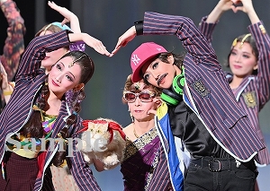 風間・梨花・白河 舞台写真／月組東京公演『ゴールデン・リバティ』『PHOENIX RISING』