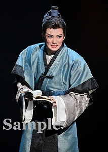 極美慎 舞台写真／星組宝塚バウホール公演『にぎたつの海に月出づ』