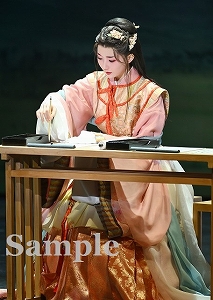 詩ちづる 舞台写真／星組宝塚バウホール公演『にぎたつの海に月出づ』