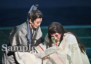 極美・稀惺 舞台写真／星組宝塚バウホール公演『にぎたつの海に月出づ』