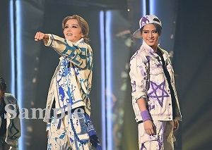 暁・天飛 舞台写真／星組日本武道館公演『ANTHEM―アンセム―』