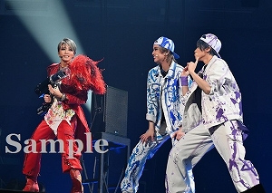 礼・暁・天飛 舞台写真／星組日本武道館公演『ANTHEM―アンセム―』