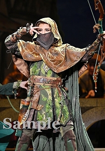 朝美絢 舞台写真／雪組大劇場公演『ROBIN THE HERO』『オーヴァチュア！』