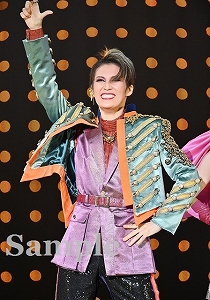 瀬央ゆりあ 舞台写真／雪組大劇場公演『ROBIN THE HERO』『オーヴァチュア！』