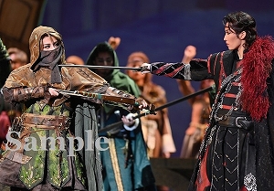 朝美・瀬央 舞台写真／雪組大劇場公演『ROBIN THE HERO』『オーヴァチュア！』