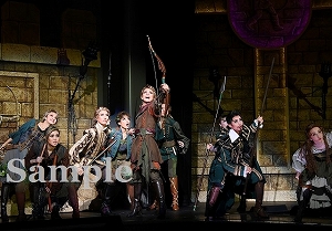 朝美　他 舞台写真／雪組大劇場公演『ROBIN THE HERO』『オーヴァチュア！』