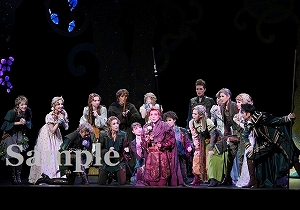 朝美　他 舞台写真／雪組大劇場公演『ROBIN THE HERO』『オーヴァチュア！』