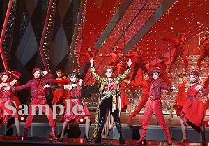 朝美　他 舞台写真／雪組大劇場公演『ROBIN THE HERO』『オーヴァチュア！』