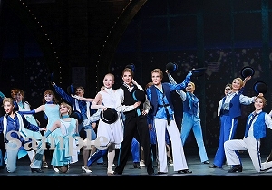 縣　他 舞台写真／雪組大劇場公演『ROBIN THE HERO』『オーヴァチュア！』