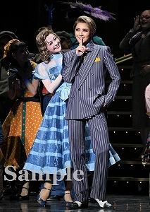 芹香・春乃 舞台写真／宙組東京公演『宝塚110年の恋のうた』『Razzle Dazzle』