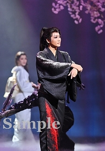 礼真琴 舞台写真／星組大劇場公演『阿修羅城の瞳』『エスペラント！』