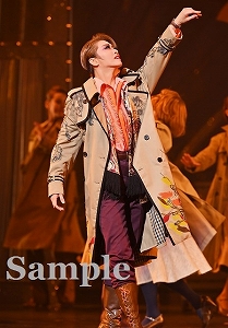 【限定価格】ブロードウェイ・ミュージカル NICE WORK IF… Amazon.co.jp: 花組梅田芸術劇場公演 ブロードウェイ
