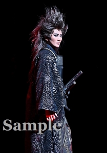 極美慎 舞台写真／星組大劇場公演『阿修羅城の瞳』『エスペラント！』