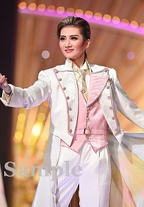 極美慎 舞台写真／星組大劇場公演『阿修羅城の瞳』『エスペラント！』