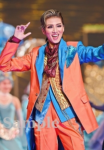 極美慎 舞台写真／星組大劇場公演『阿修羅城の瞳』『エスペラント！』