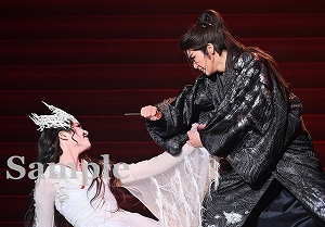 礼・暁 舞台写真／星組大劇場公演『阿修羅城の瞳』『エスペラント！』