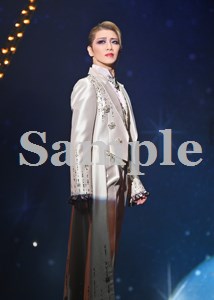 礼真琴 舞台写真／「礼真琴サヨナラショー」