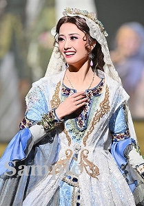 愛空みなみ 舞台写真／雪組新人公演『ROBIN THE HERO』