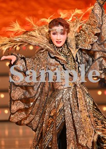 鳳月杏 舞台写真／月組全国ツアー公演『花の業平』『PHOENIX RISING』