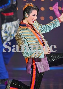 瀬央ゆりあ 舞台写真／雪組東京公演『ROBIN THE HERO』『オーヴァチュア！』