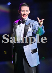 瀬央ゆりあ 舞台写真／雪組東京公演『ROBIN THE HERO』『オーヴァチュア！』