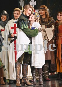 縣・華純 舞台写真／雪組東京公演『ROBIN THE HERO』『オーヴァチュア！』