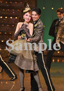 瑠皇・白河 舞台写真／月組宝塚バウホール公演『Twinkle Moon』