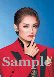 希波らいと スチール写真／花組大劇場公演『悪魔城ドラキュラ』『愛，Love Revue！』