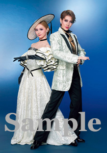 永久輝・星空 スチール写真／花組大劇場公演『悪魔城ドラキュラ』『愛，Love Revue！』