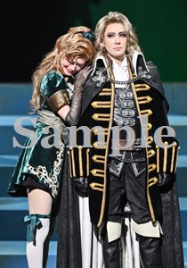 永久輝・星空 舞台写真／花組大劇場公演『悪魔城ドラキュラ』『愛，Love Revue！』