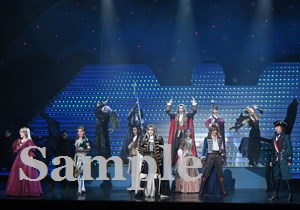 永久輝　他 舞台写真／花組大劇場公演『悪魔城ドラキュラ』『愛，Love Revue！』