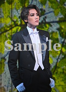 鷹翔千空 舞台写真／宙組KAAT神奈川芸術劇場公演『RED STONE』