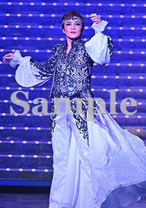 鳳月杏 舞台写真／月組大劇場公演『GUYS AND DOLLS』