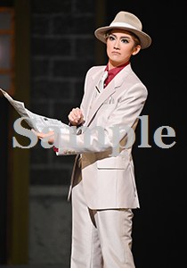 礼華はる 舞台写真／月組大劇場公演『GUYS AND DOLLS』