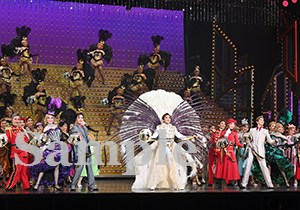 フィナーレ 舞台写真／月組大劇場公演『GUYS AND DOLLS』