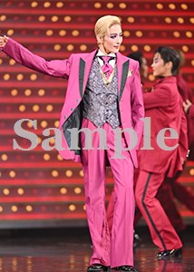 聖乃あすか 舞台写真／花組東京公演『悪魔城ドラキュラ』『愛，Love Revue！』