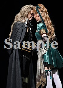 永久輝・星空 舞台写真／花組東京公演『悪魔城ドラキュラ』『愛，Love Revue！』