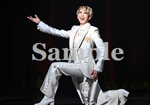 桜木みなと 舞台写真／宙組大劇場公演『PRINCE OF LEGEND』『BAYSIDE STAR』