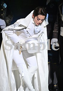 朝美絢 舞台写真／雪組大劇場公演『ボー・ブランメル～美しすぎた男～』『Prayer～祈り～』