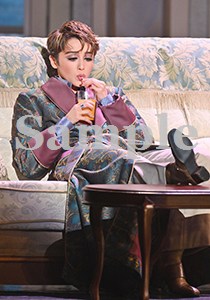 暁千星 舞台写真／星組大劇場公演『恋する天動説』『DYNAMIC NOVA』