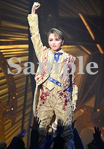 暁千星 舞台写真／星組大劇場公演『恋する天動説』『DYNAMIC NOVA』