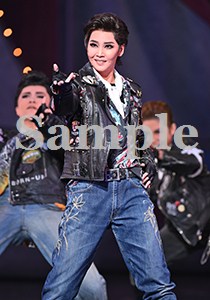 瑠風輝 舞台写真／星組大劇場公演『恋する天動説』『DYNAMIC NOVA』