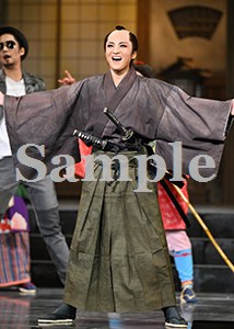 鳳月杏 舞台写真／月組東京国際フォーラム公演『侍タイムスリッパー』