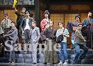 鳳月　他 舞台写真／月組東京国際フォーラム公演『侍タイムスリッパー』