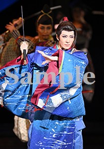 永久輝せあ 舞台写真／花組大劇場公演『蒼月抄』『EL DESEO』