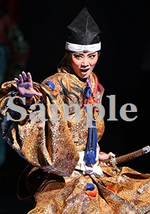 極美慎 舞台写真／花組大劇場公演『蒼月抄』『EL DESEO』