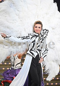 極美慎 舞台写真／花組大劇場公演『蒼月抄』『EL DESEO』