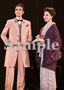 泉堂・花恋 舞台写真／宙組宝塚バウホール公演『Beautiful SKY !!』