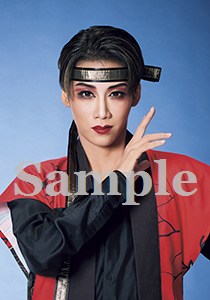 鷹翔千空 スチール写真／宙組博多座公演『愛するには短すぎる』『VIVA! FESTA! 2026 in HAKATA』